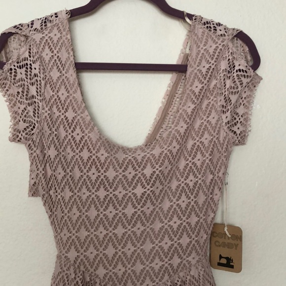 Lace romper - Picture 3 of 7